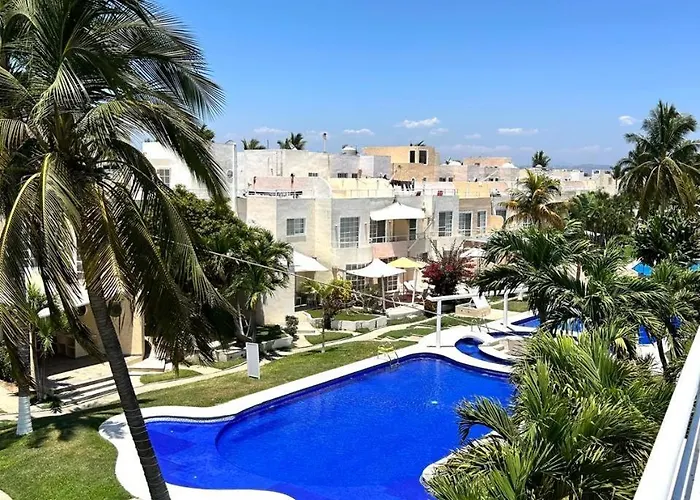 Luxurios House, Pool And Beach Your Oasis
